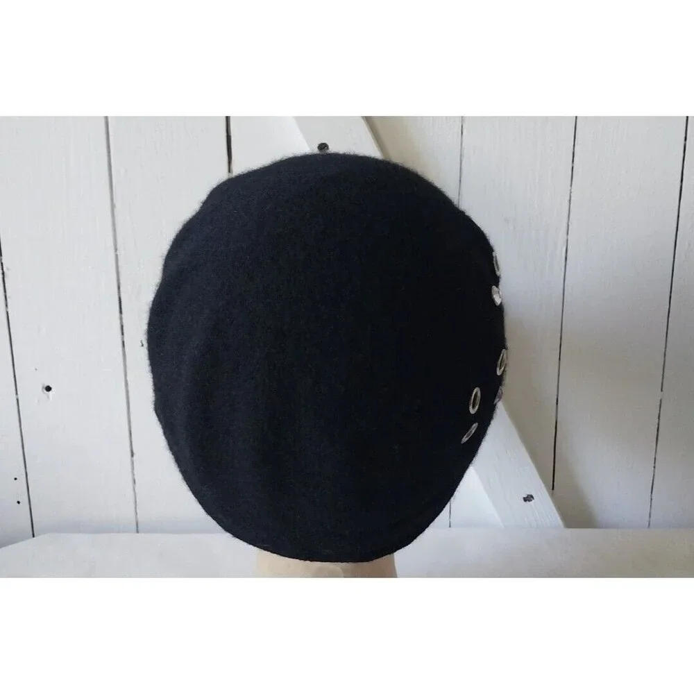 Attention Women's Gatsby Wool Blend Black Studded Hat Size Small 20